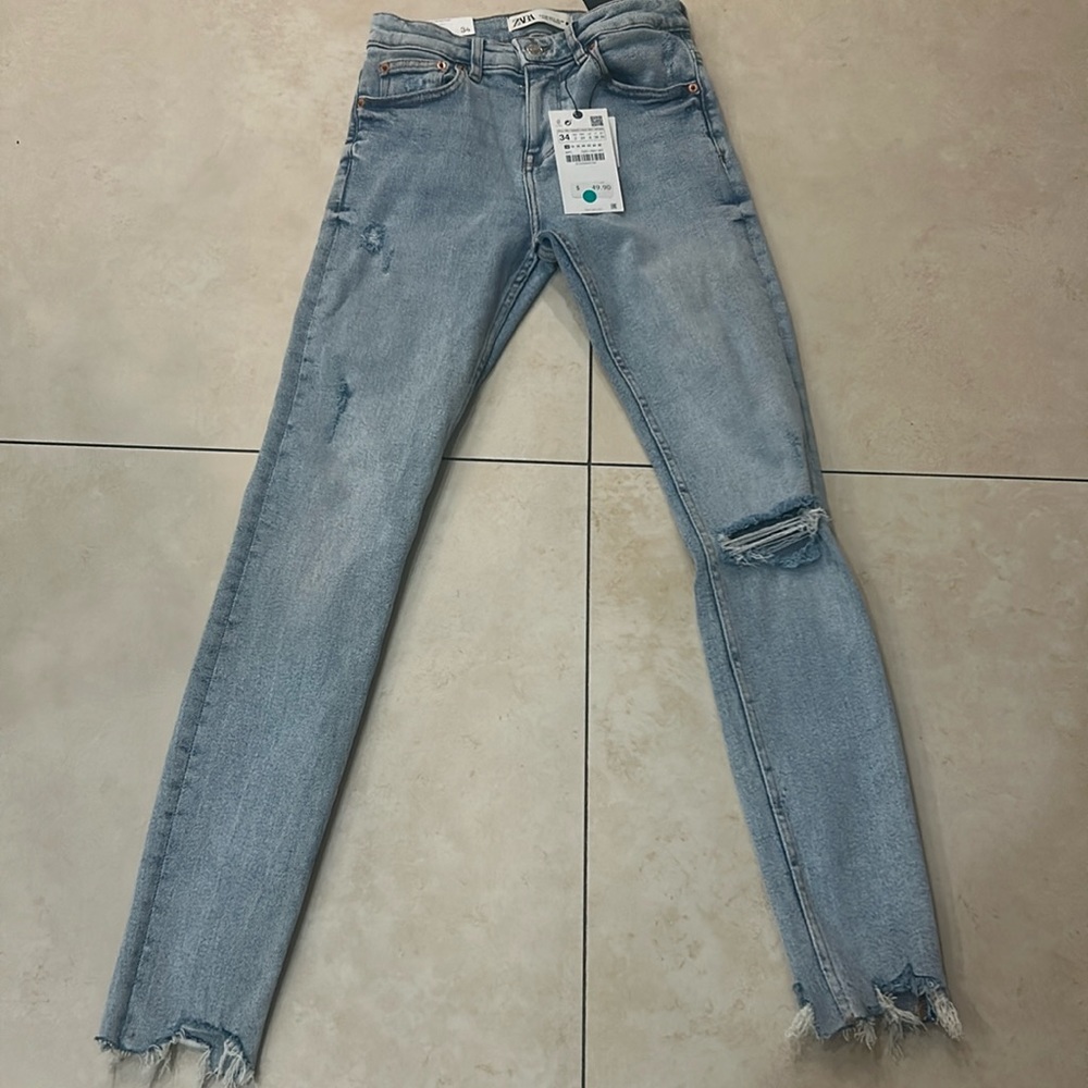 NWT Zara skinny full length jeans. Size 2